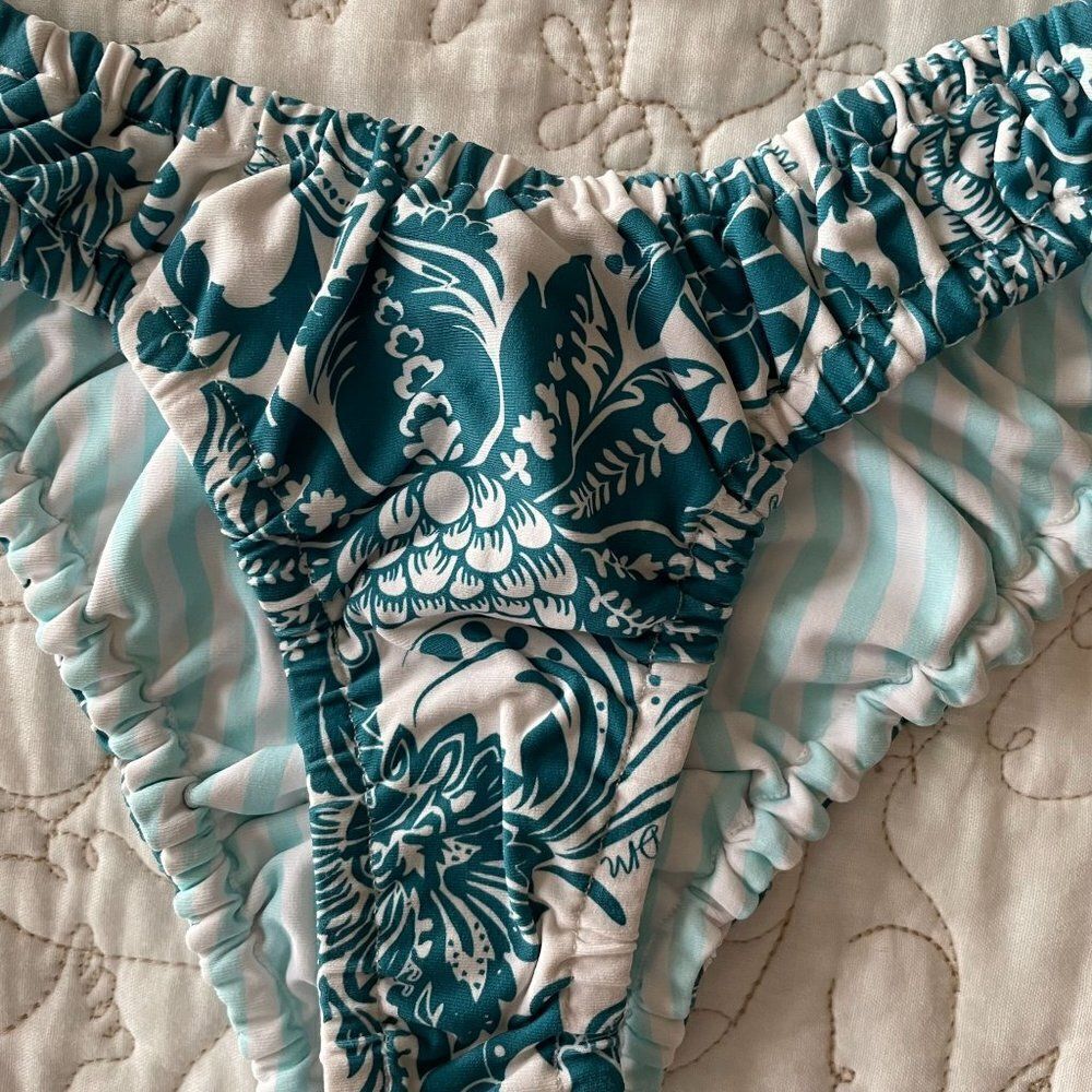 VDM x Revolve Stevie Reversible Blue Floral Stripe Bikini Bottom XS NWT‎ - Picture 2 of 5